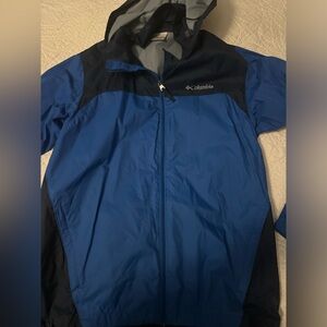 Men’s size medium Columbia rain jacket
